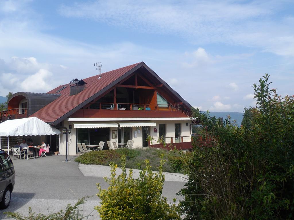 Hotel Golf Et Montagne Talloires Ngoại thất bức ảnh